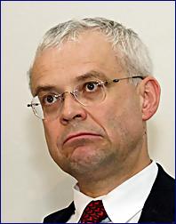 Vladimír Špidla při oznámení své rezignace na post předsedy strany