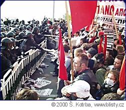 SWF a Ya Basta na Nuselském mostě, 26. 9. 2000