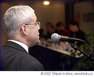 Předseda ČSSD Špidla obhajuje změny v porgramu